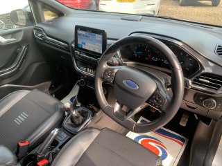 /photos/9849/6074cc79-8daf-24d8-9236-ec43ca04faf6_i320x240.jpg